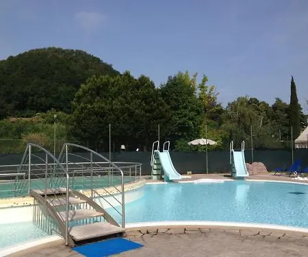 페트라르카 테르메