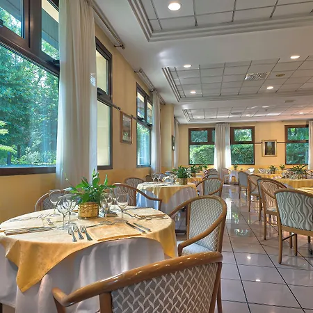 酒店 佩特阿卡温泉酒店