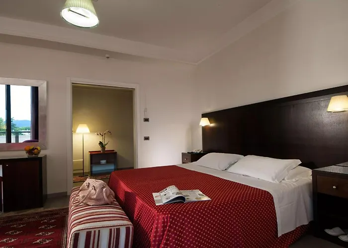Petrarca Terme 4* Монтегротто-Терме